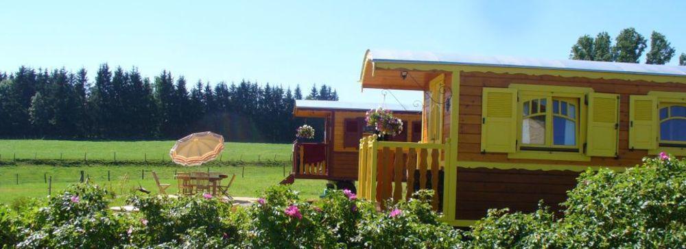 Les Roulottes De La Ferme Des Chanaux Saint-Julien-d'Ance ภายนอก รูปภาพ